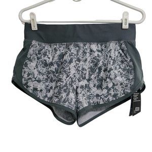 Under Armour Heat Gear Women's Gray Fitted Running Shorts Pockets Size Small